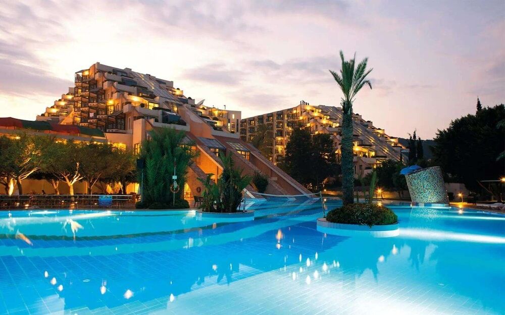 Limak Limra Hotel & Resort