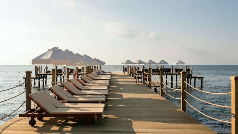 Seven Seas Hotel Life