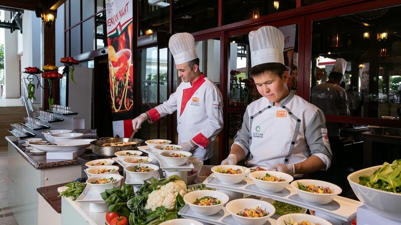 Seven Seas Hotel Life