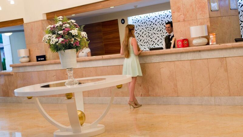 Seven Seas Hotel Life