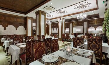 Crystal Waterworld Resort & Spa