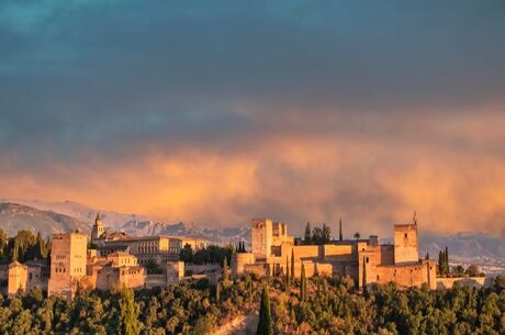 Dolu Dolu Büyük İspanya & Endülüs Turu Rotası THY ile