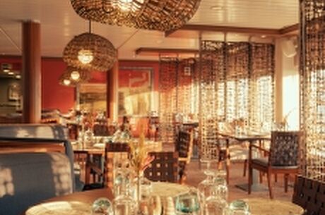 Çeşme Hareketli Selectum Blu Sapphıre İle Yunan Adaları 4 Gece - 5 Gün ( Santorini ) 