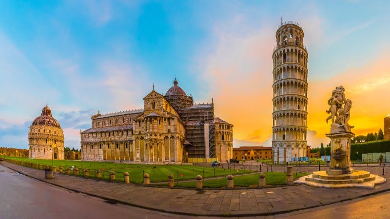 Otobüslü Büyük İtalya Turu (Ekstra Turlar ve Çevre Gezileri Dahil) İzmir & Manisa & Balıkesir & Çanakkale Çıkışlı