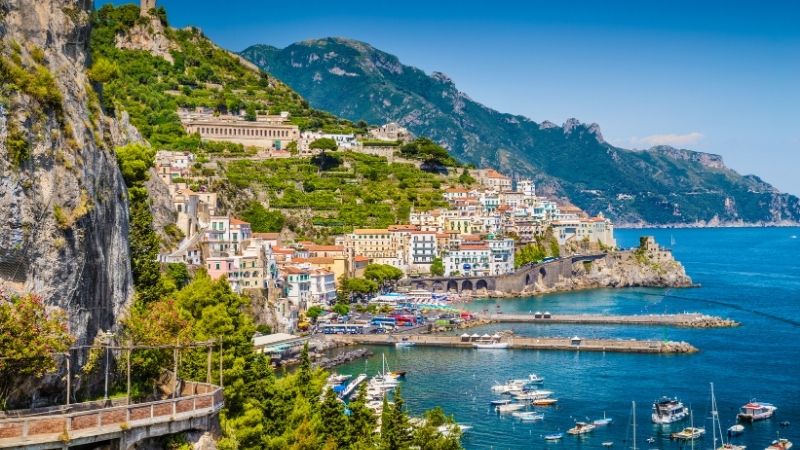 MSC Orchestra ile Amalfi Sahilleri, Alberobello ve Yunanistan