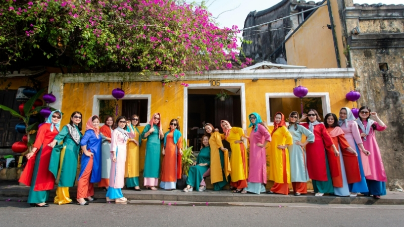 Vietnam, Kamboçya ve Laos Keşfi