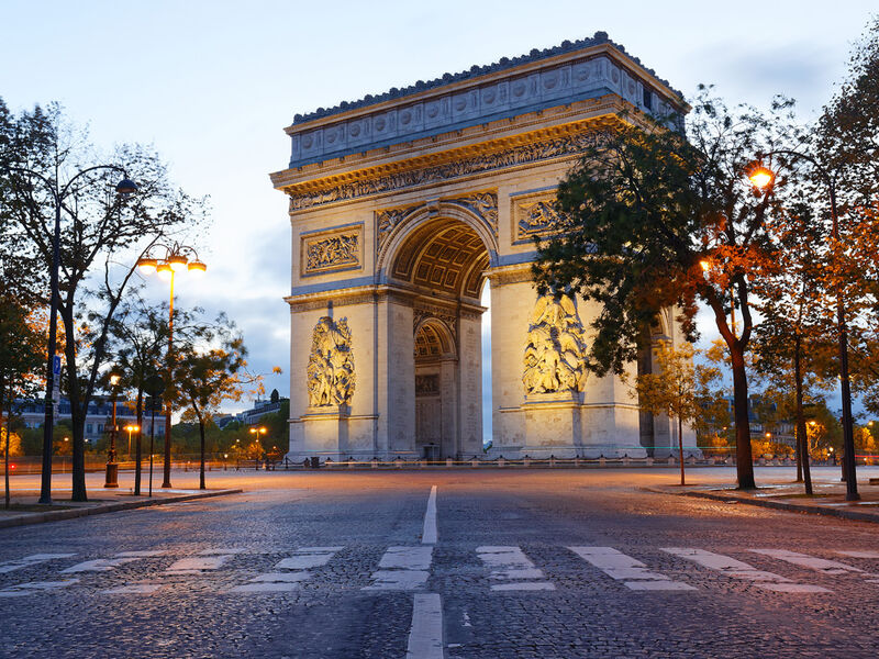 Görkemli Üçlü Benelüx & Fransa & Almanya 7 Gece - THY ile 28 Aralık Hareket (Yılbaşı Özel) AT121