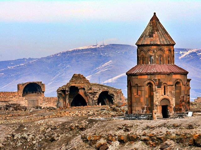 İkonik Kars ve Gürcistan Turu 4 Gece İstanbul Çıkışlı