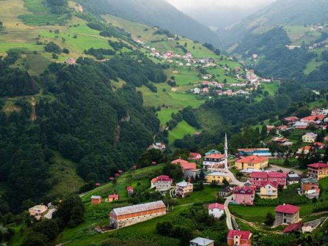 İkonik Karadeniz Yaylalar ve Batum Turu | 3 Gece Konaklamalı