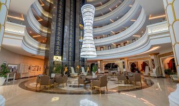 Jadore Deluxe Hotel & Spa