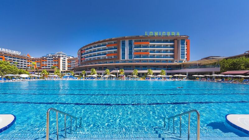 Lonicera Resort & Spa Hotel
