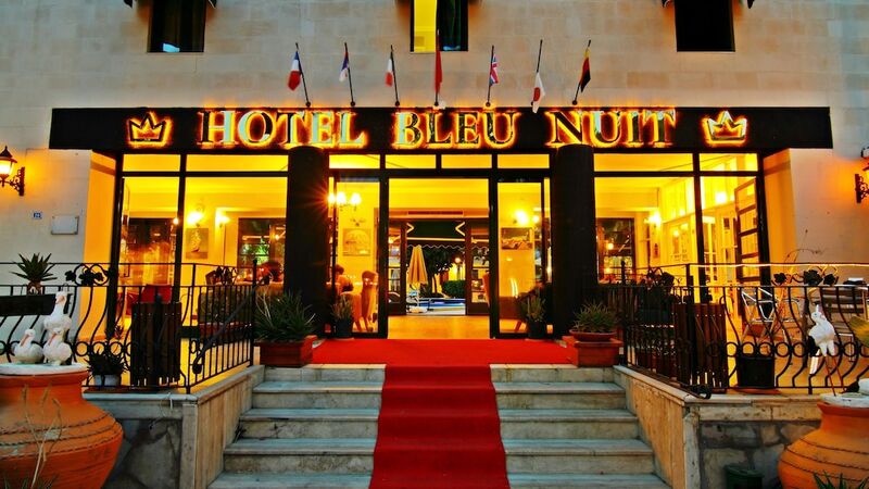 Hotel Bleu Nuit