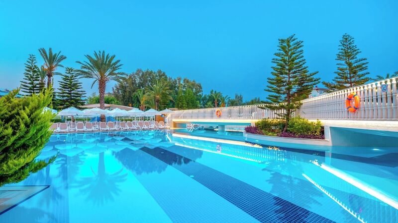 Kirman Sidemarin Beach & Spa