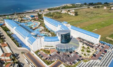 Crystal Admiral Resort Suites & Spa