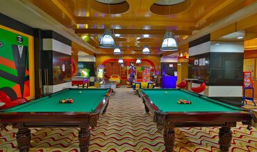 Crystal Family Resort & Spa