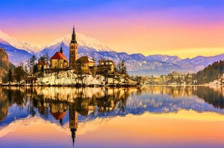 Orta Avrupa'dan Adriyatik'e Ajet İle (Tüm şehir turları dahil)