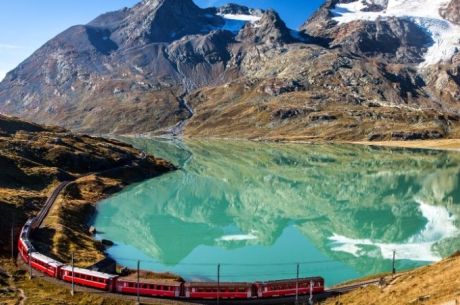 Bernina Express / Red Trainli Alplerin Kalbi & Masal Köyleri Turu Ajet Hy. İle (Extra Turlar Ve Çevre Gezileri Dahil)