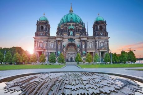 Duvarların Ardındaki Berlin Turu THY İle Yılbaşı Özel