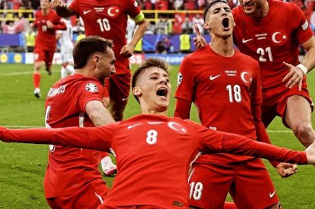 TÜRKİYE & KOSOVA - MAÇ BİLETİ DAHİL - DÜNYA KUPASI ELEMELERI FINAL Türk Hava Yolları ile 1 gece