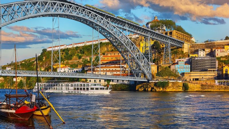 Elegant Mega Portekiz & Madrid & Endülüs 2 Ülke 10 Şehir Thy İle