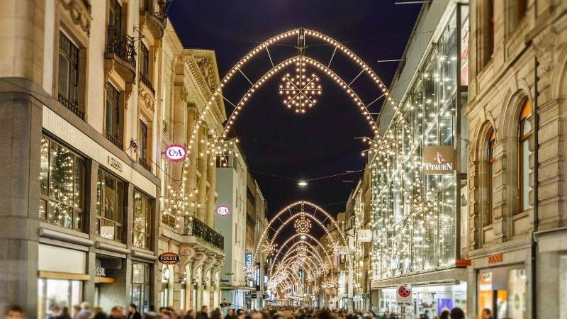 Bernina Express / Red Trainli Noel Pazarları Turu Pegasus ile 4 Gece