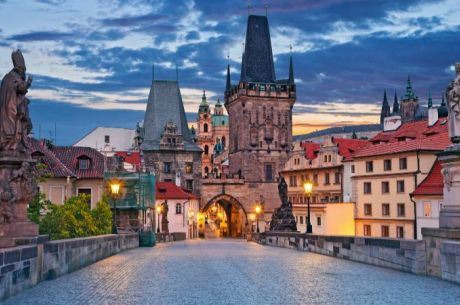 Görkemli Orta Avrupa Budapeşte & Viyana & Prag 7 Gece - Bratislava Turu Dahil - AJET ile
