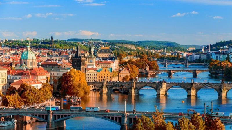 Görkemli Prag Köprüler Şehri Turu 3 Gece - THY ile (29 Ekim Özel)
