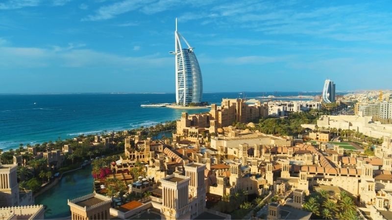 Konya Çıkışlı Çölün Ortasındaki Vaha: Prestij Dubai Turu Freebird ile 4 Gece