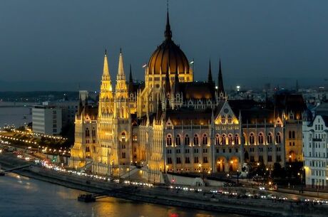 Budapeşte Viyana Hallstatt Prag Turu (BUDAPEŞTE-PRAG) Türk Havayolları