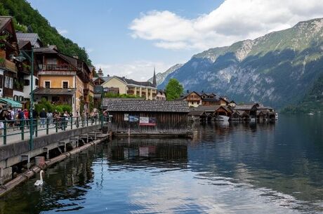 Mega Orta Avrupa Turu SZG BUD THY ile