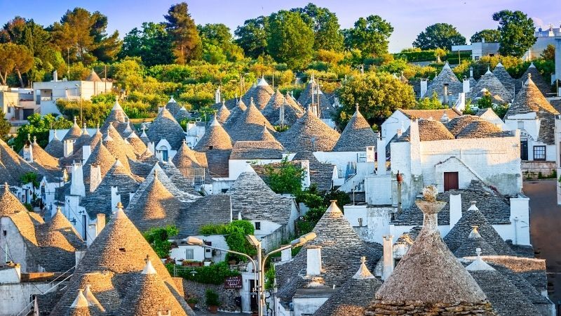 İzmir’den Direkt Sefer İle Güney İtalya Amalfi Kıyıları & Puglia & Capri Adası Turu Rotası SunExpress ile