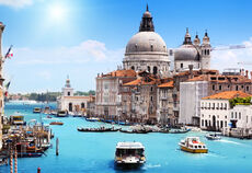 Görkemli Büyük İtalya Turu 7 Gece - THY ile (2025 Sonbahar - Kış Dönemi) AT148