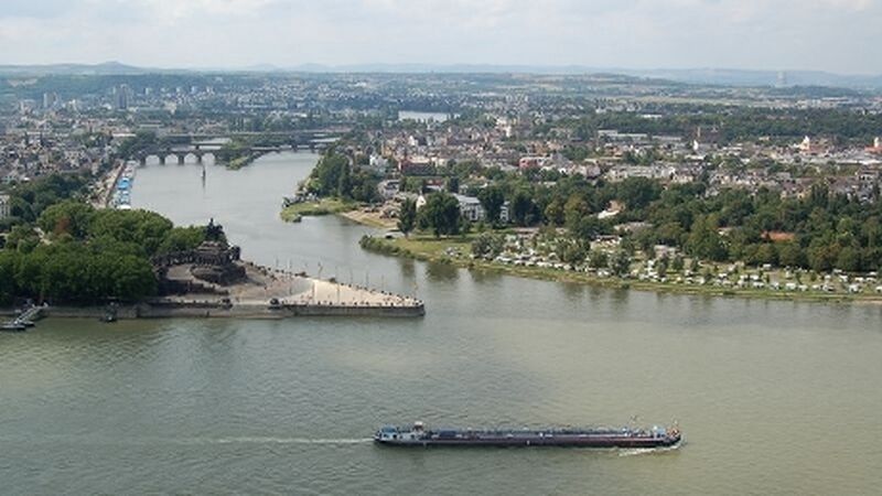 Ren Nehrinde Noel Pazarları Charter THY ile