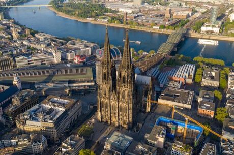 Ekspress Benelux Paris Turu Sömestre Özel THY ile