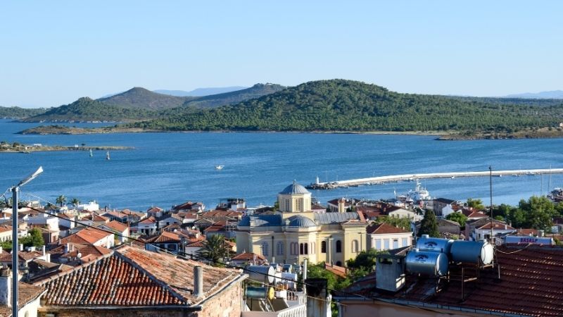 İstanbul Çıkışlı Uçaklı Kuzey Ege Turu (Foça ve Ayvalık Tekne Turu ile) 4 Gece Konaklamalı