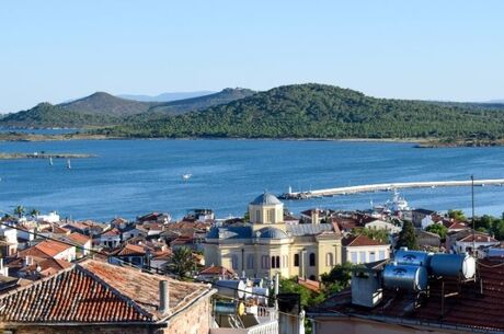 Assos Ayvalık Bozcaada Turu (1 Gece Otel Konaklamalı)