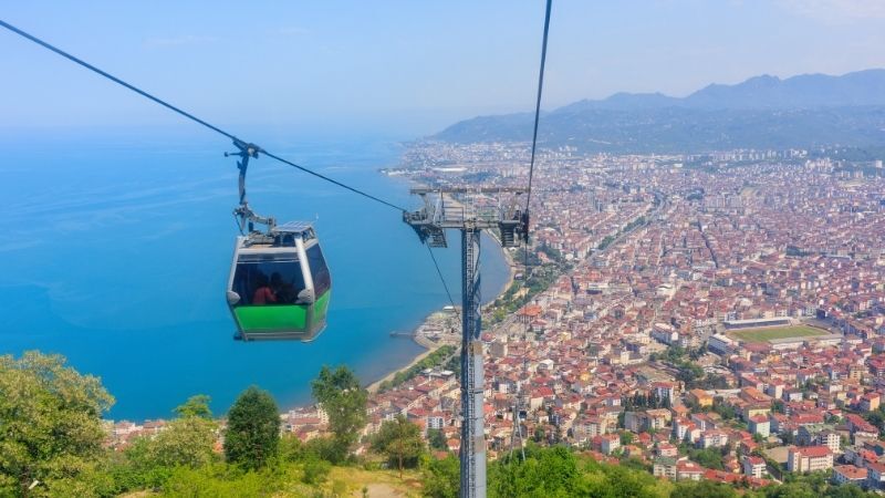 Elit Uçaklı İstanbul Çıkışlı Karadeniz Yaylalar ve Batum Turu ( 4 Gece 5 Gün )