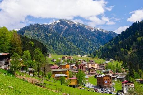 Elit Uçaklı İzmir Çıkışlı Karadeniz Yaylalar ve Batum Turu ( 4 Gece 5 Gün )