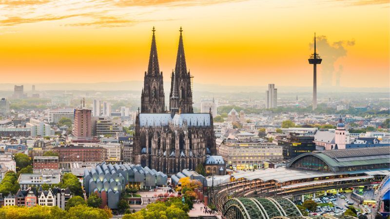 Benelux & Paris & Köln Turu Kurban Bayramı Özel THY İle 