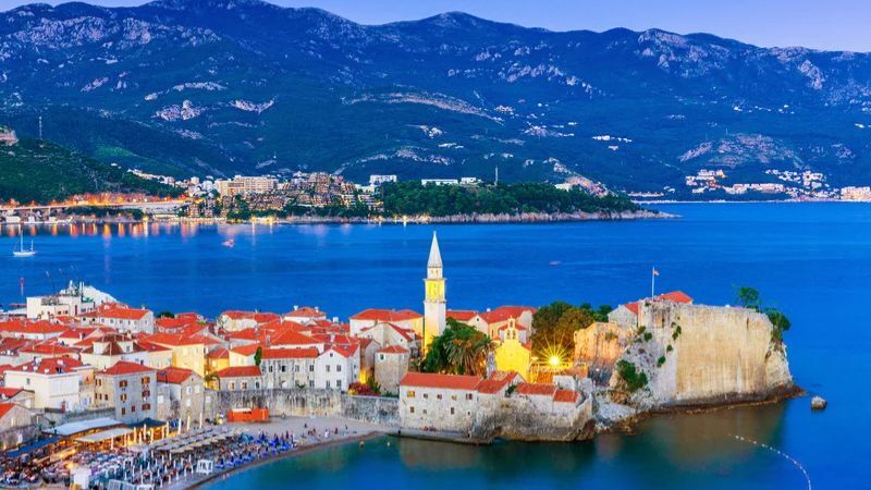Karadağ'ın İncileri Budva ve Fiyortlar Turu THY ile
