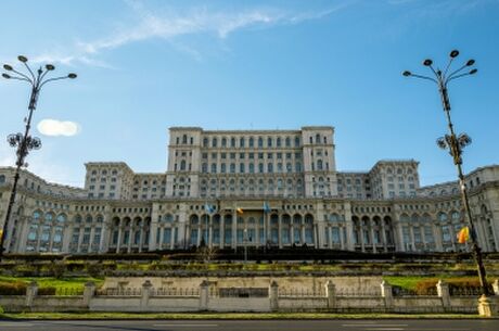 Otobüs ile İstanbul Hareketli Yılbaşı Özel Otobüs ile Bükreş & Transilvanya Turu