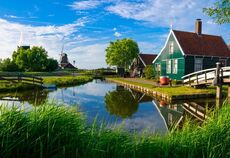 Grand Paris & Disneyland & Bruksel ve Amsterdam Turu