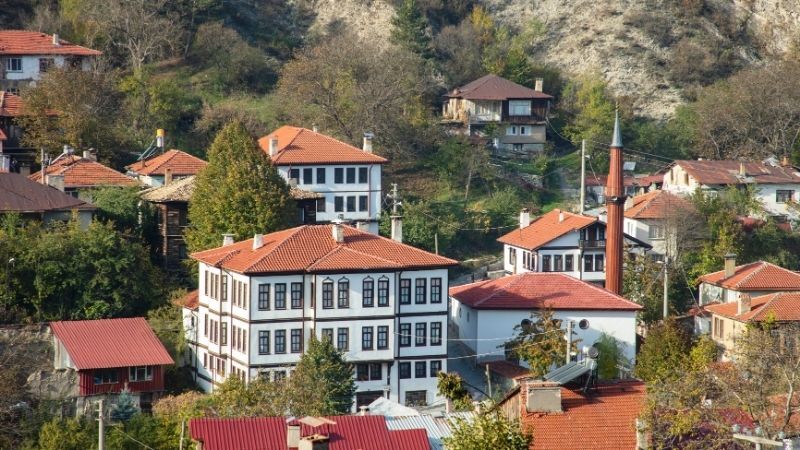 Adana Çıkışlı Uçaklı Göller, Şelaleler ve Yaylalar Turu  3 Gece Konaklamalı