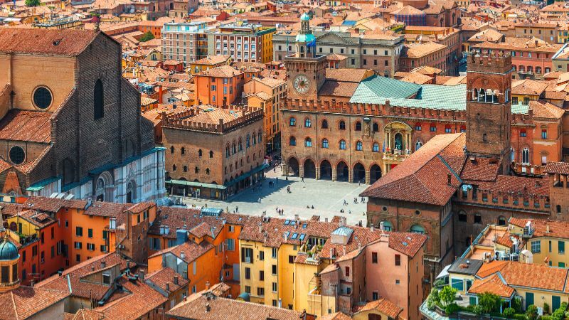 Dolu Dolu Büyük İtalya Turu Çizme Rotası THY ile