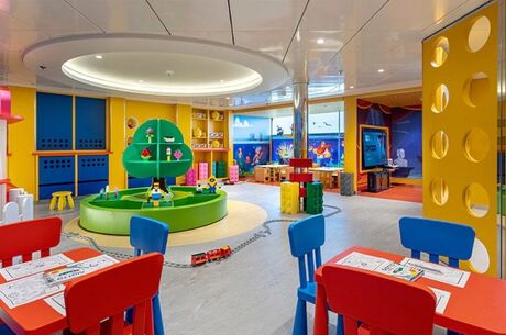 İzmir Hareketli MSC Lirica İle Ege & Adriyatik Turu