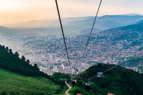 Kosovalı Büyük Balkanlar Turu Extra Turlar ve Akşam Yemekleri Dahil Ajet ile