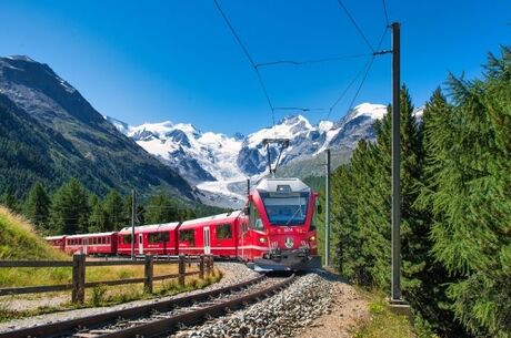 Bernina Ekspressli Avrupa'nın Masalsı Rotaları Turu Sömestre Özel Pegasus ile