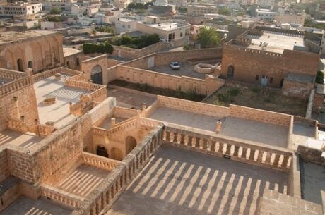 Kasım Ara Tatil Özel İstanbul Çıkışlı Uçaklı Gap Turu 3 Gece Konaklamalı