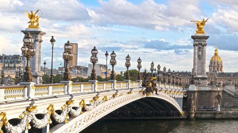 İzmir'den Benelüks & Paris & Almanya Turu SunExpress ile