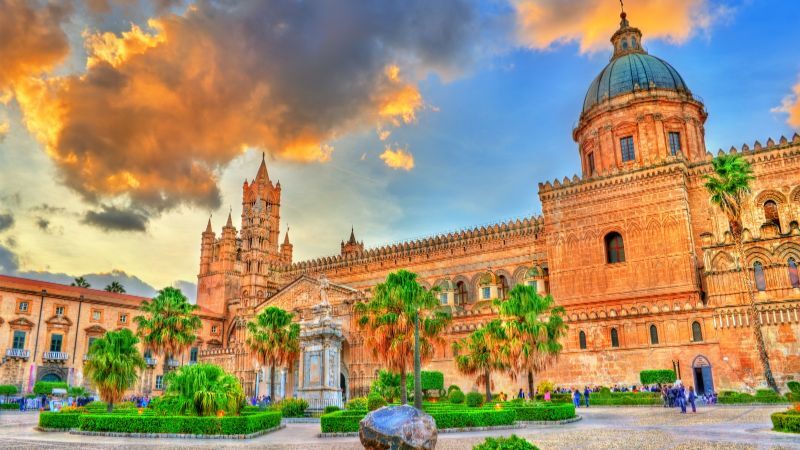 Otobüs ile Güney İtalya ve Sicilya Masalı Eskişehir - Ankara Hereketli